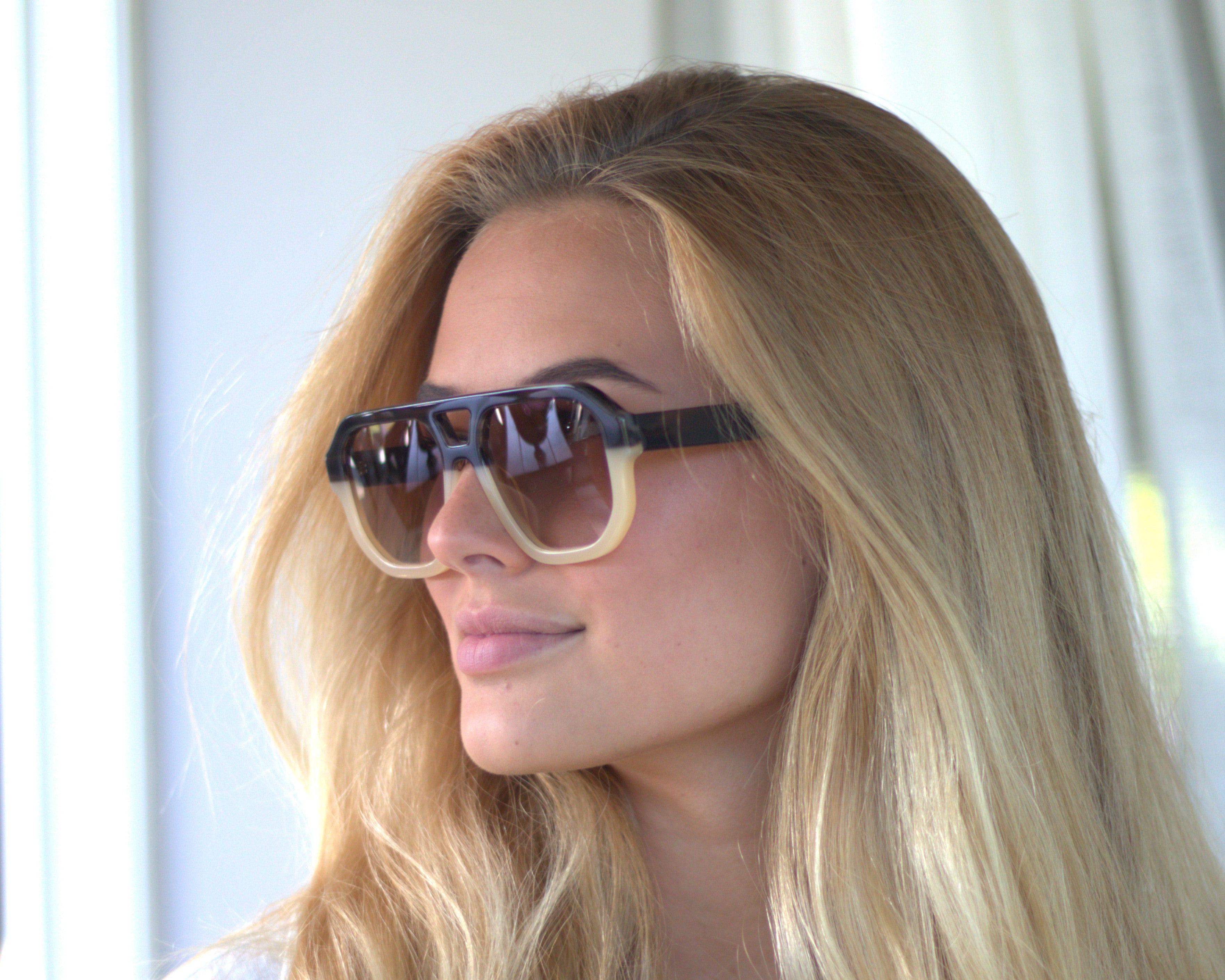 solbriller ⇒ Læs om store solbriller og køb dem HER!