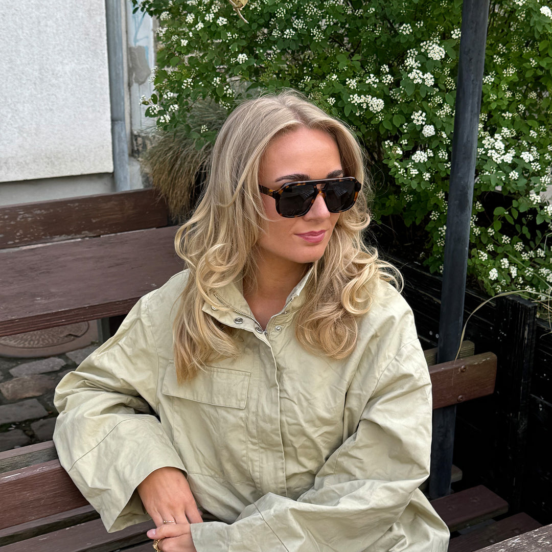 Caldiero Sonnenbrille mit braunen, schildkrötengrünen Gläsern – PREMIUM